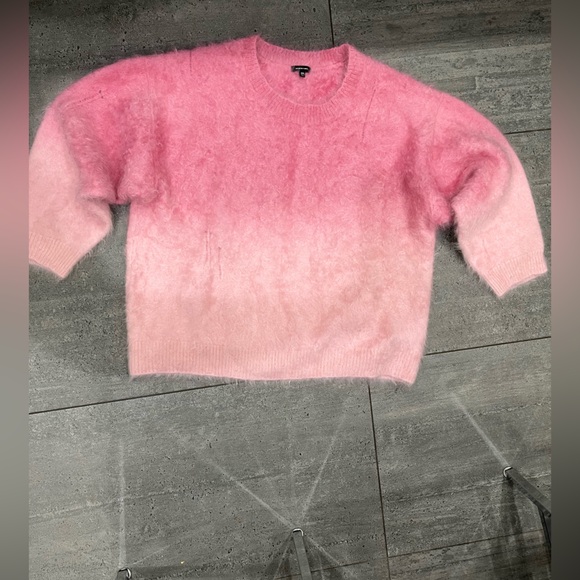 R13 Japanese Brushed Cashmere Dip Dyed Sweater - Pink Ombre. Size Medium $1855 - Picture 9 of 13
